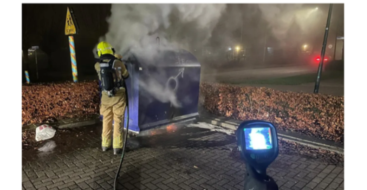 Help Kringloopcentrum Altena – Vervang onze verwoeste kledingcontainers