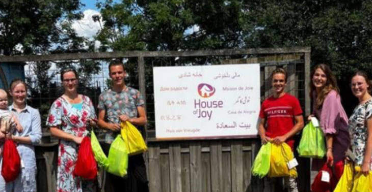Draag bij aan de zomer rugtasactie voor kinderen op het AZC!