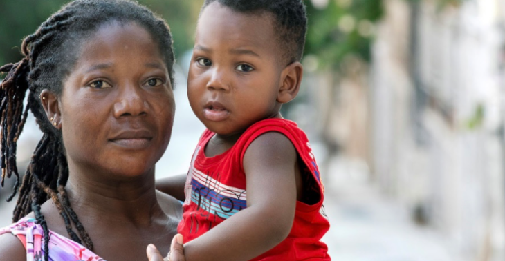 Help Isaac (16), Sarah (11) en Rejoice (7).