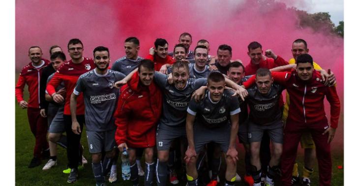 Die Mannschaft des FC Büdesheim renoviert!