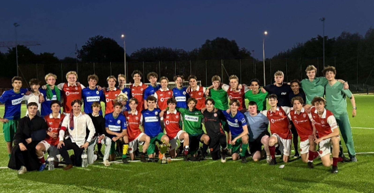 Crowdfunding voor herstelling kunstgrasveld SV Kortrijk