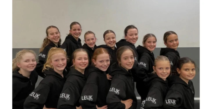 ✨ Help team Sparkle naar het EK in Duitsland! 💃🇩🇪