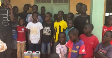 Help weeskindjes in nood