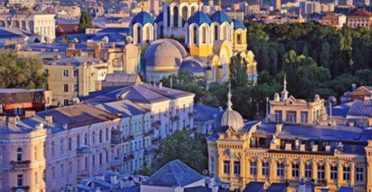 Help Ukraine refugees relocate to Belgium