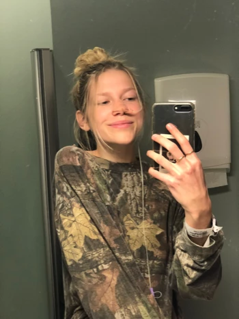 75eecedc 4c43 48d7 8357 1c9154aee269.