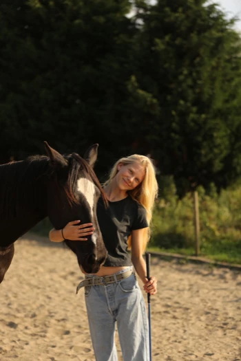 d08b86d4 01a3 44c9 af61 e0f539a6ffce.