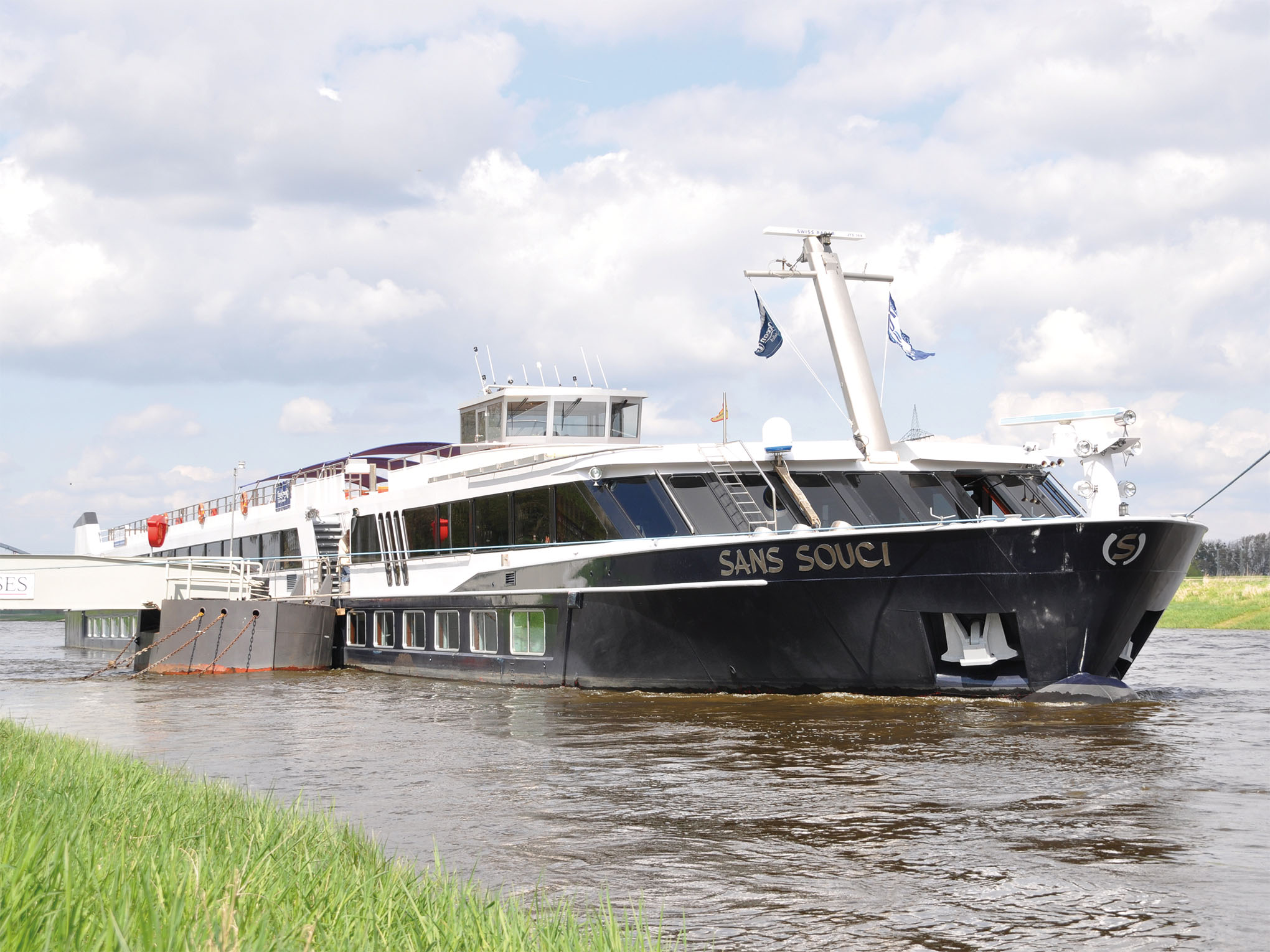 Auf der Elbe von Berlin nach Dresden mit MS SANS SOUCI-0