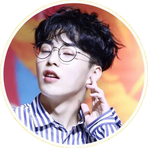 xiumin glasses