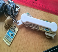 Screwless key holder 3D model