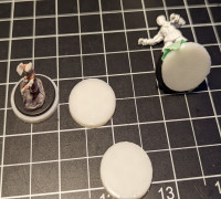 D&D mini riser for  Tabletop Miniature Paint Handle V2 3D model