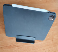 Simple iPad stand 3D model