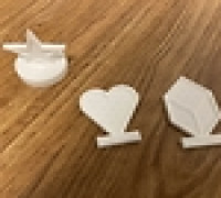 desktop displays 3D model