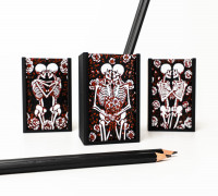 Skeleton Romance Pen Holder 3D model