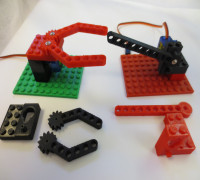 Parametric Servo Gripper Not-Lego Brick Set 3D model