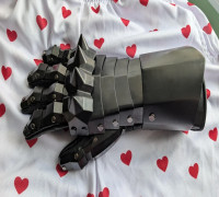 Spiked Gauntlet 3D model