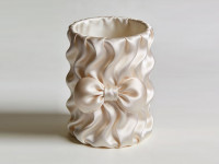 甜美蝴蝶结丝绸笔筒 3D model