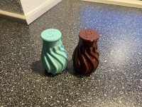 Salt & Pepper 3D model