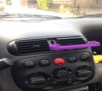 iPhone 5 Car Holder 3D model