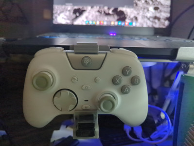 Game Controller Hanger 3D model