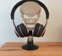 Skull headphone stand 3D model
