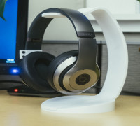 Headphone Stand 3D model