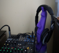 Moai Head Phone Stand Solid Throughout 3D model
