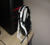 Headphone Show Stand 3D model
