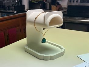 Structured Necklace Holder 3D model
