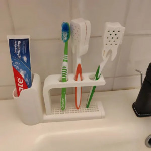 Toothbrush and toothpaste holder 3D model