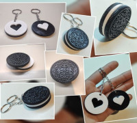 Oreo heart cookie 3D model