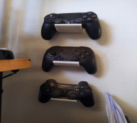 Simple Unlabelled Universal Controller Wall Mount/Holder 3D model