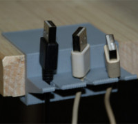 Clampable Cable Holder (customizable) 3D model