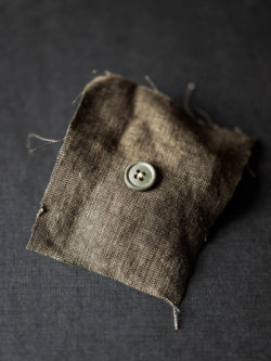 Merchant & Mills - Cotton Button - Knapsack - 15mm