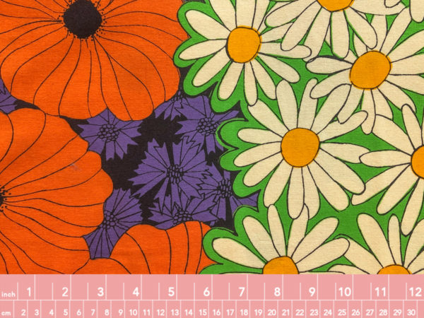 Kokka - Lightweight Cotton Sheeting - Half Flower Border Print - Orange/Green