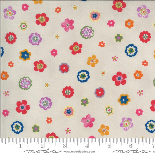 Quilting Cotton - Lulu - Flowers - Clementine