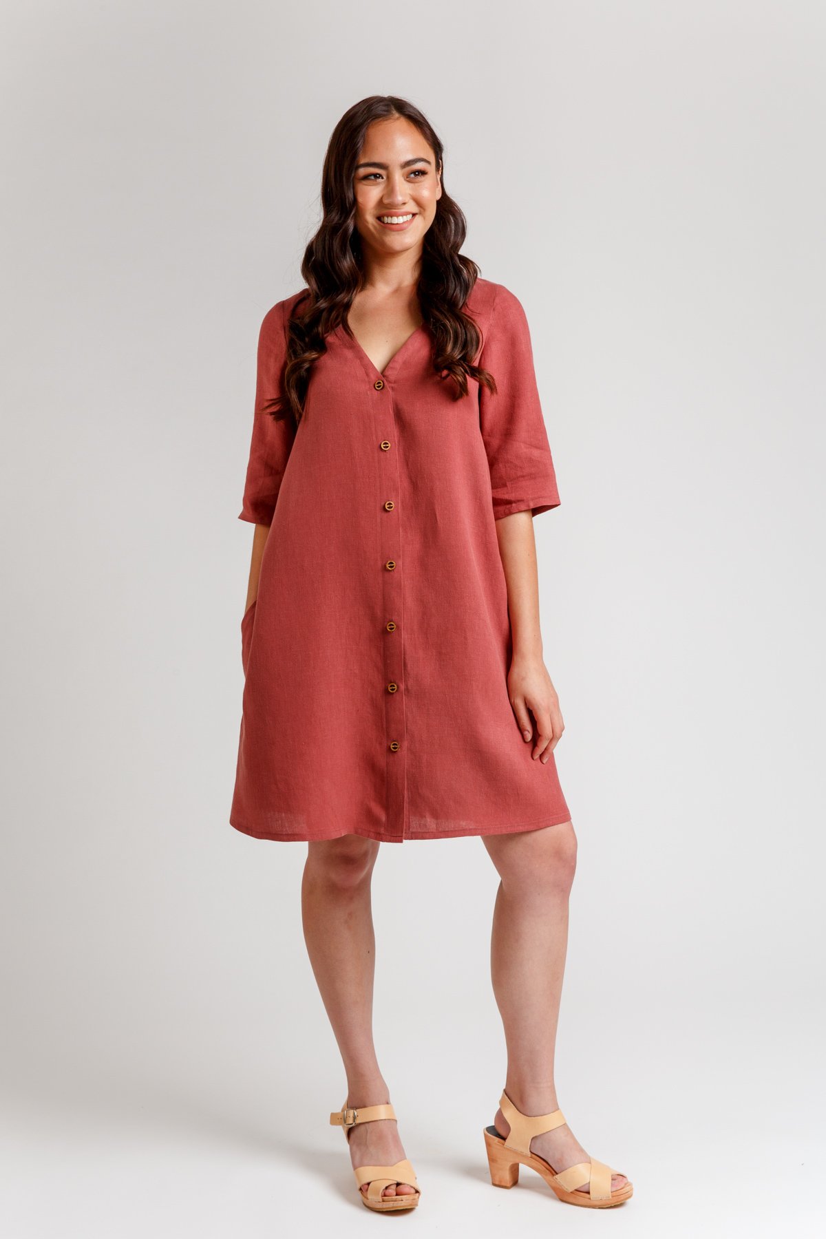 A Modern Darling Ranges Shirt Dress: Megan Nielsen Pattern Review – Sie  Macht