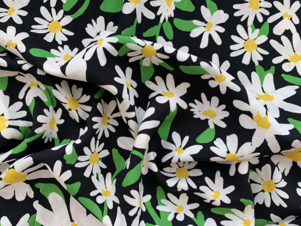 Lady McElroy - Rayon Challis - Margarita Daisies