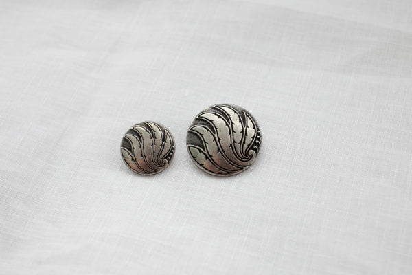 Antique Silver Fern Buttons