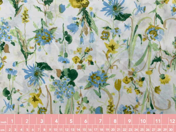 Hokkoh - Cotton Lawn - Wildflowers - Green