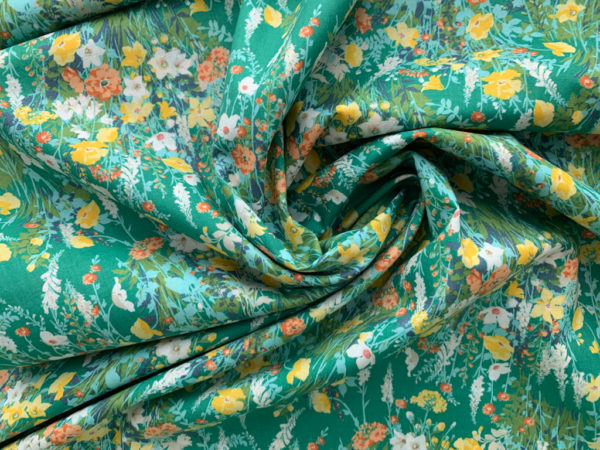 Kokka - Cotton Lawn - Wildflower Bouquet - Green