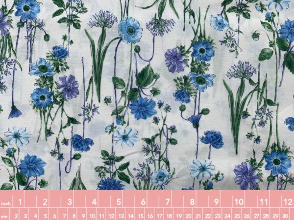 Kokka - Organic Cotton Lawn - Wildflower Bouquet - Blue