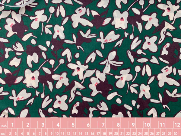 Hokkoh - Cotton Lawn - Abstract Flowers - Green