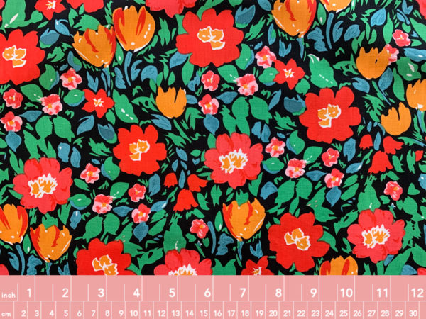 Cotton Poplin – Tulip Field – Red