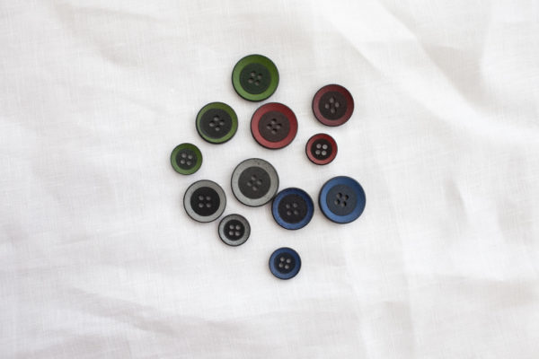 Two-Tone Plastic Round Buttons