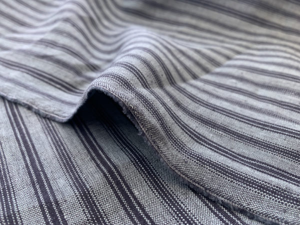 Yarn Dyed Linen - Blue Stripe