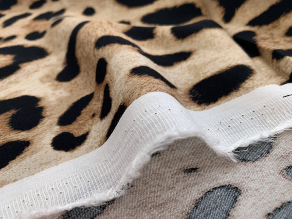 Viscose Poplin Print - Leopard Print - Blush/Black