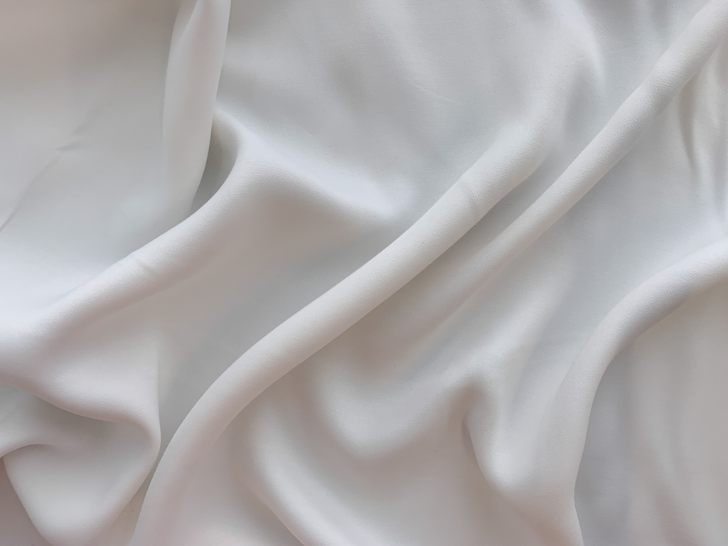 What is the Difference Between Rayon and Viscose 