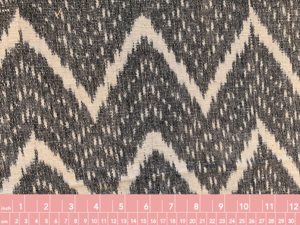 Handwoven Heavyweight Cotton Ikat - Zig Zag - Black/White