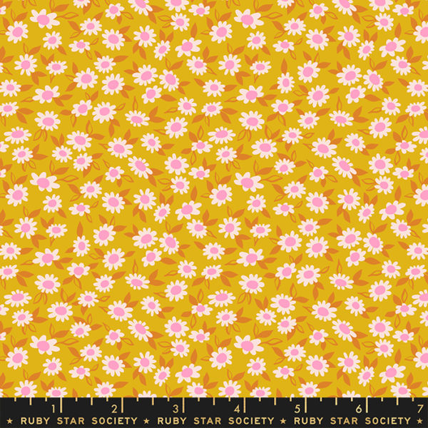 Quilting Cotton - Stay Gold - Petite Daisy - Goldenrod