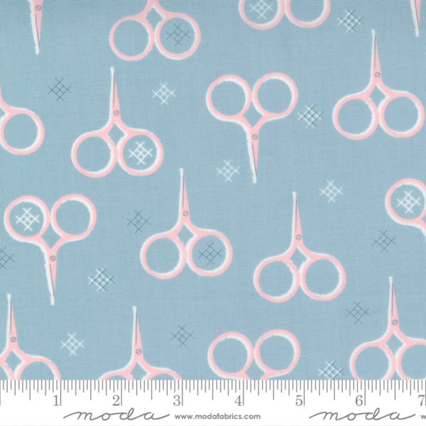 Quilting Cotton - Make Time - Snips - Bluebell